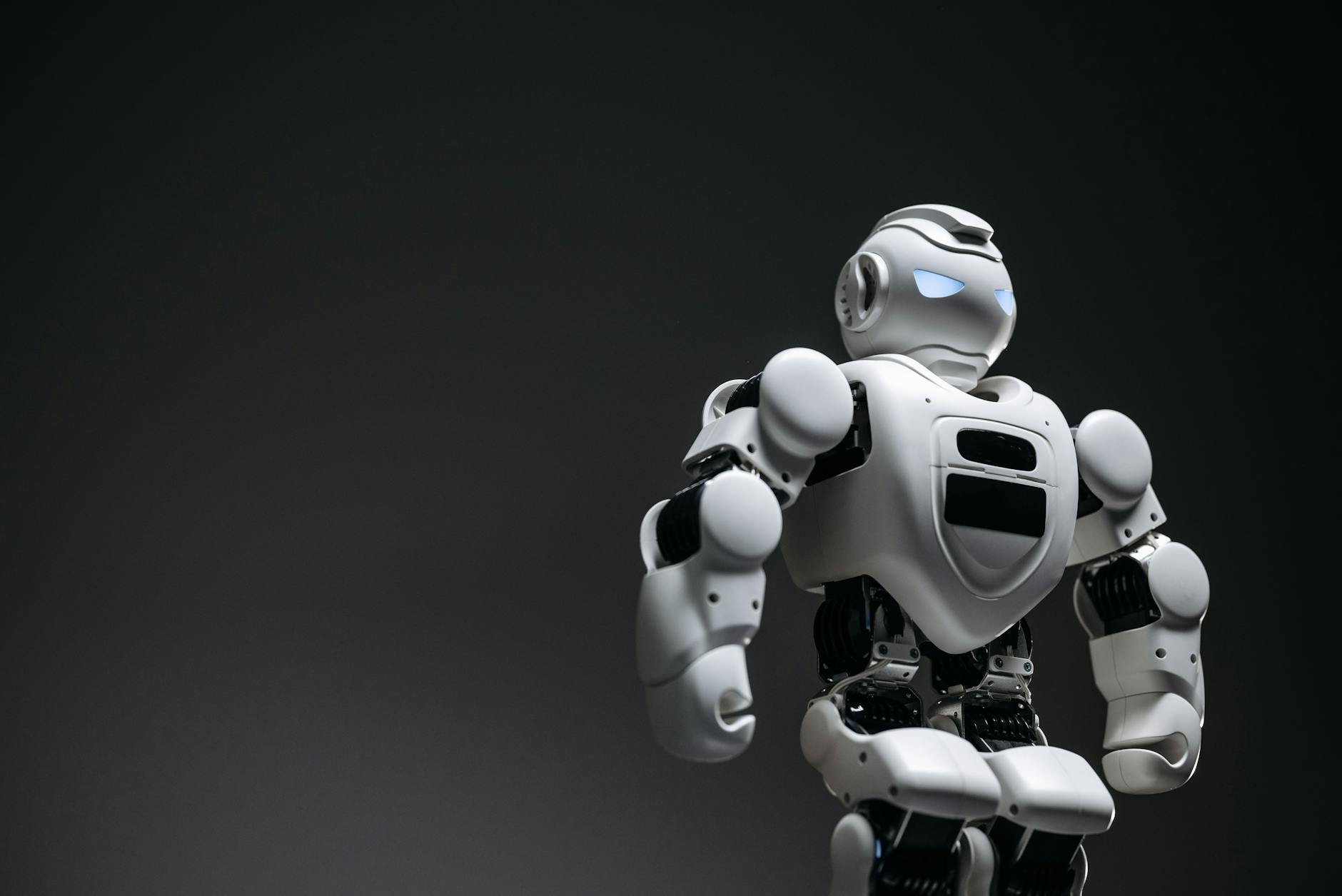 Stop writing SEO content by hand. AI actually works now.